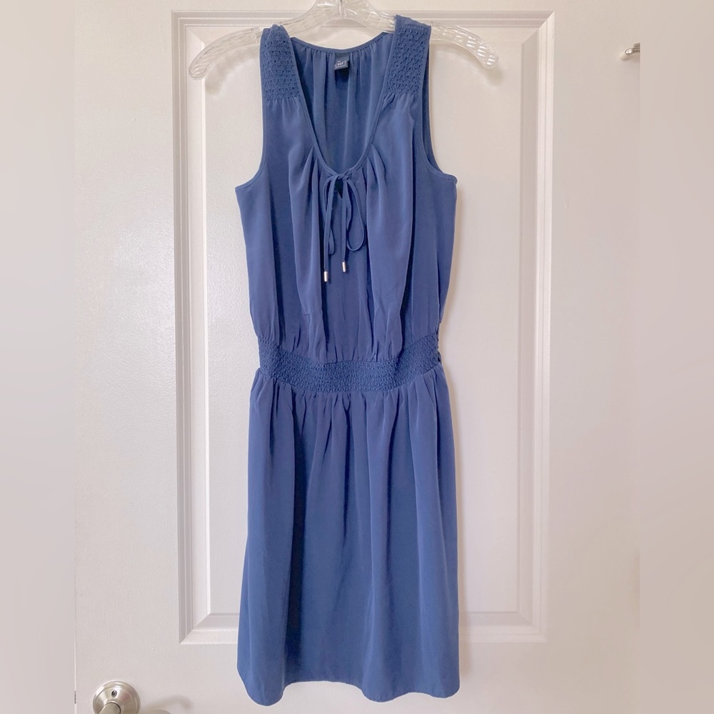 Women’s GAP Blue Sleeveless Smocked Dress - size XS